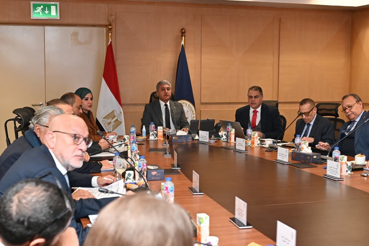 وزير السياحة يترأس إجتماع مجلس إدارة الهيئة المصرية العامة للتنشيط السياحي 
