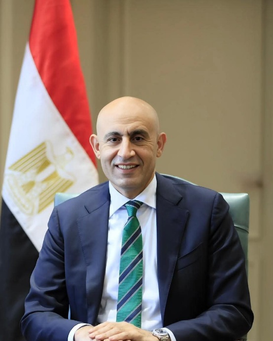 وزارة التربية والتعليم تطلق مسابقة التحدث بالفصحى والخطابة والإلقاء الشعري في عامها الـ33