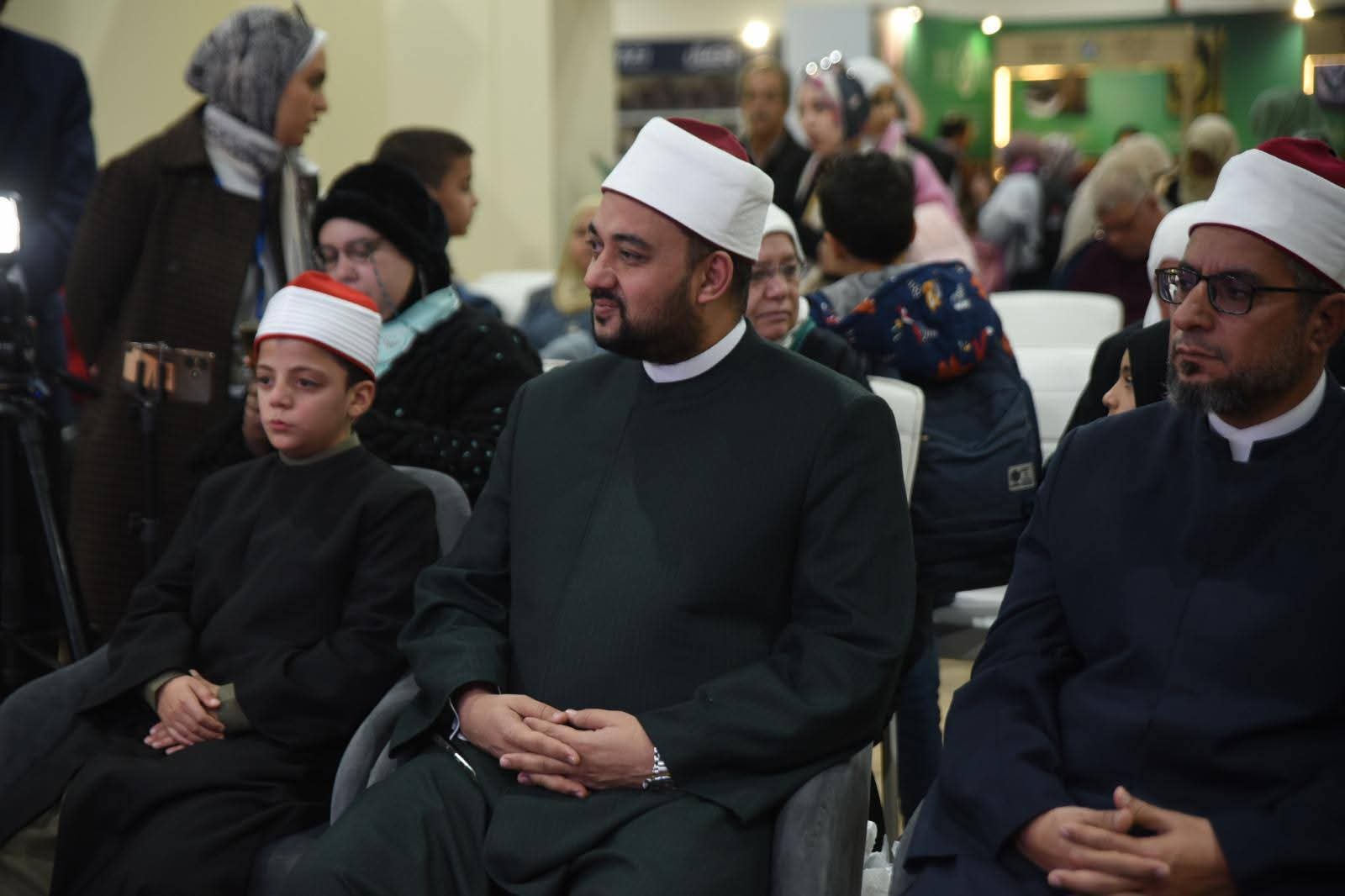 انطلاق أولى الفعاليات الثقافية بجناح الأعلى للشئون الإسلامية.. بمعرض الكتاب