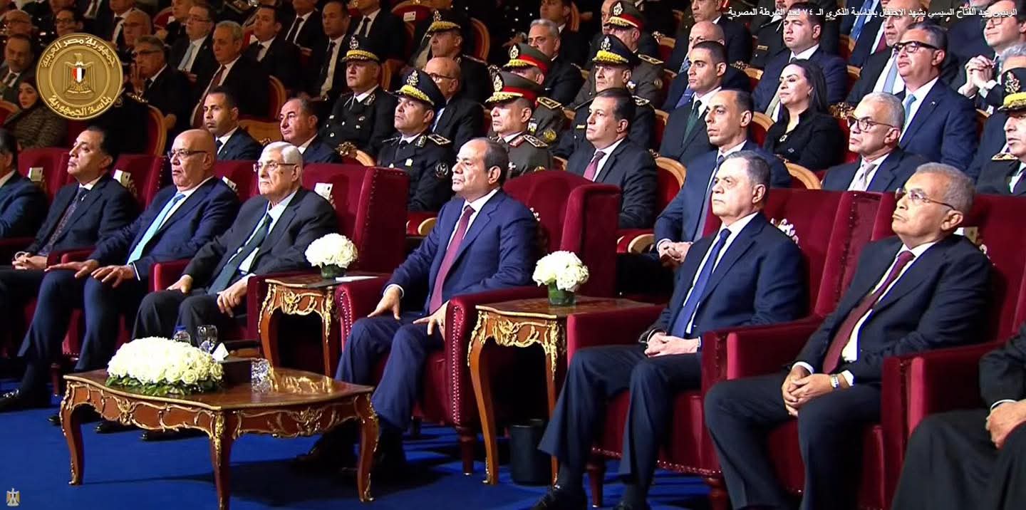 الرئيس السيسى: رجال الشرطة .. درع حصين يحمى مصر وشعبها