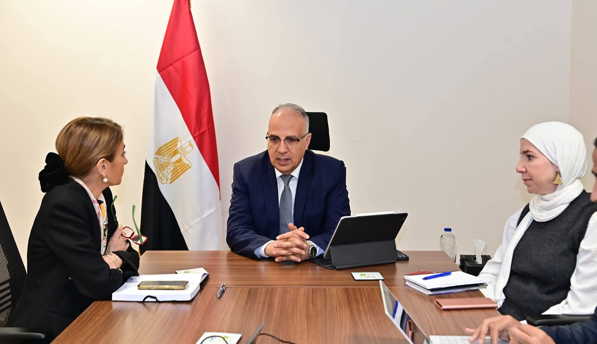وزير الرى يثمن الدور البنّاء لليونسكو في دعم مصر والمنطقة فى مجالات المياه والعلوم والثقافة   