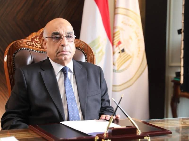 الشهر العقارى يفوز بجائزة الوحدة المتميزة فى تقديم الخدمات الحكومية