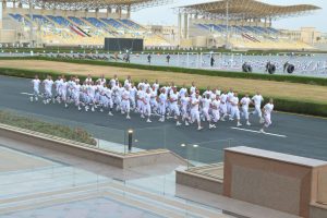 الرئيس من الأكاديمية العسكرية المصرية: اطمئن المصريين.. الأوضاع الداخلية مستقرة وفى تحسن وكل السلع متوافرة - FB IMG 1769786216320 300x200