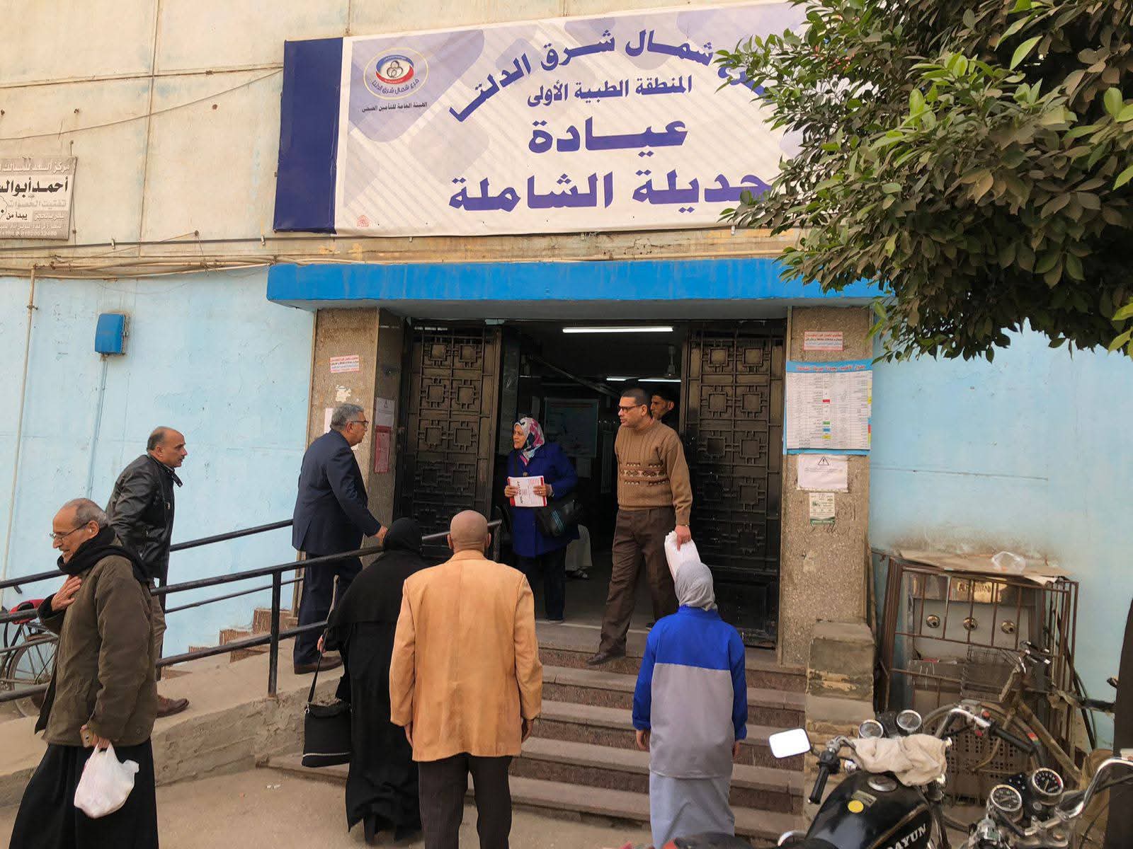 محافظ الدقهلية  يقوم بزيارة مفاجئة لعيادة التأمين الصحي بجديلة  