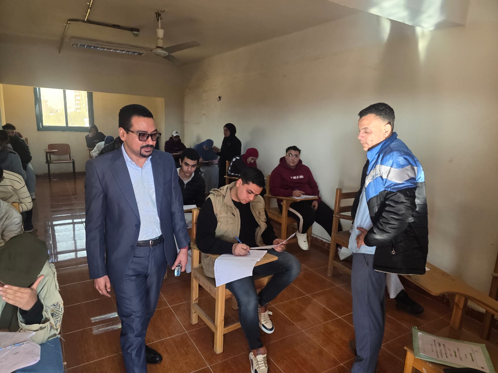 انتهاء امتحانات الفصل الدراسي الأول بالمعهد الفني الصحي بقنا