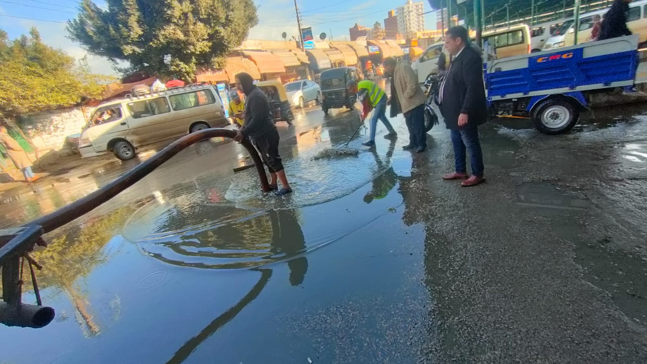 جهود مكثفة بمدن ومراكز البحيرة لمواجهة الطقس السيئ وإنتظام الحركة المرورية