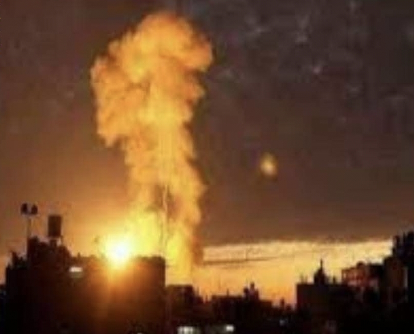 الجيش الإسرائيلى يقصف موقعا تحت الأرض فى جنوب لبنان - الخبر لايف