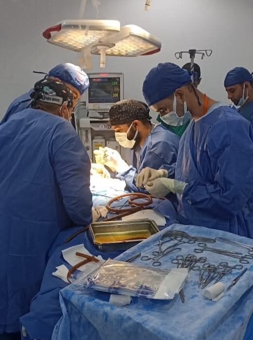 صحة البحيرة: نجاح الفريق الطبى بمستشفى الأطفال التخصصى فى إجراء عمليتين جراحيتين لطفلين 