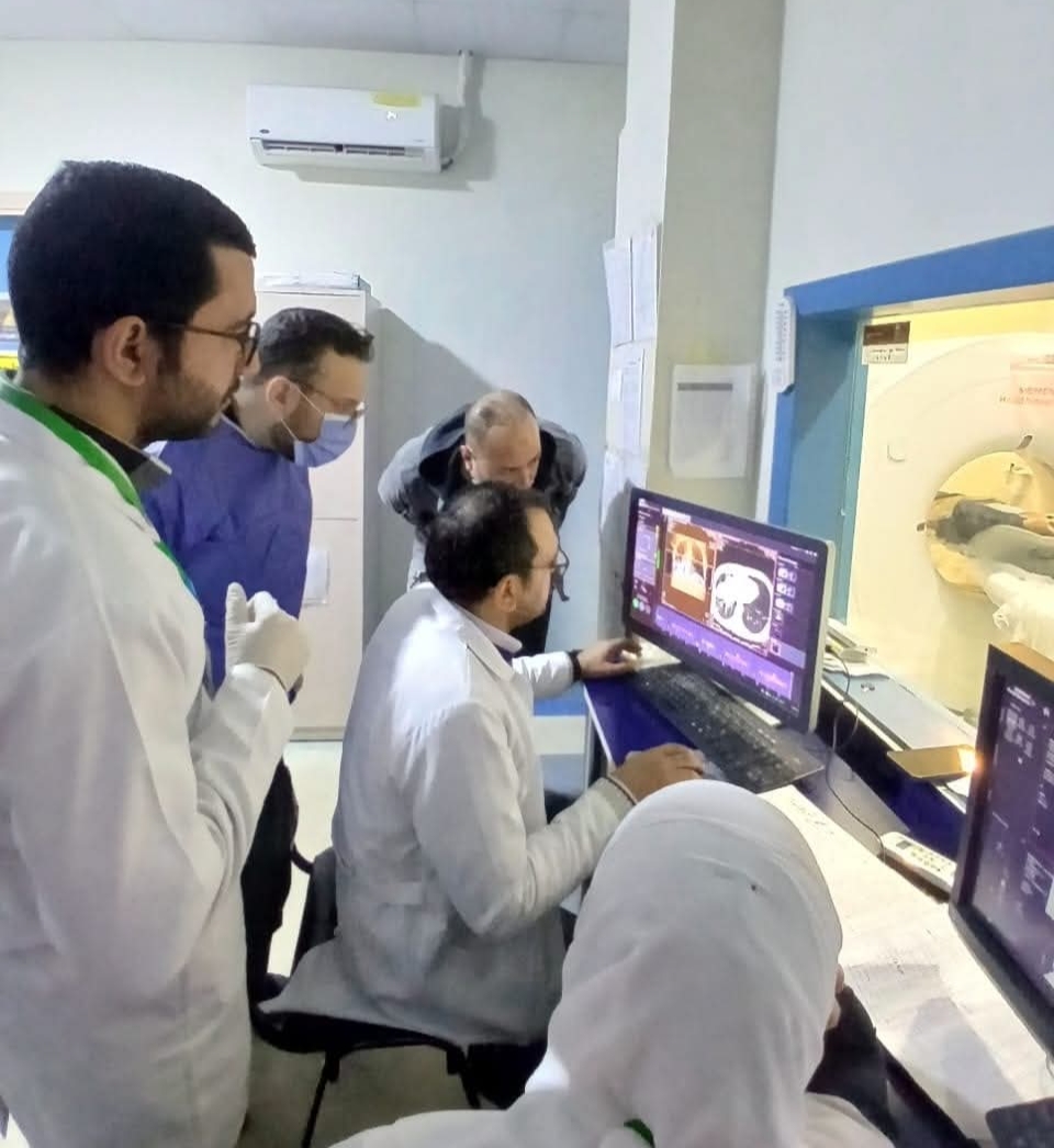 صحة البحيرة: لأول مرة إستخدام تقنية الأشعة التداخلية بمستشفي صدر دمنهور لسحب عينة من مريض
