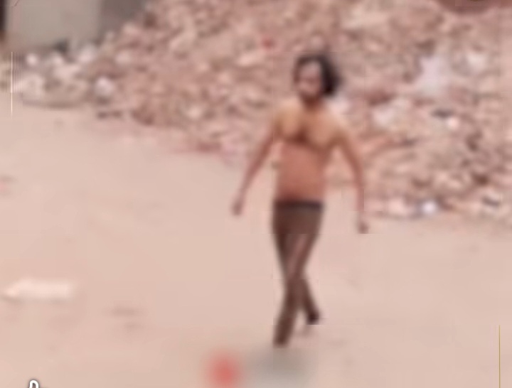 القبض على شخص بحوزته سلاح أبيض بعد ترويع المواطنين.. صور