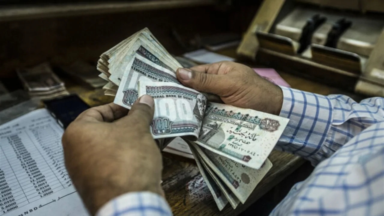 وزارة العمل تزف بشري سارة لهذه الفئات بصرف 1500 جنيه في هذا الموعد
