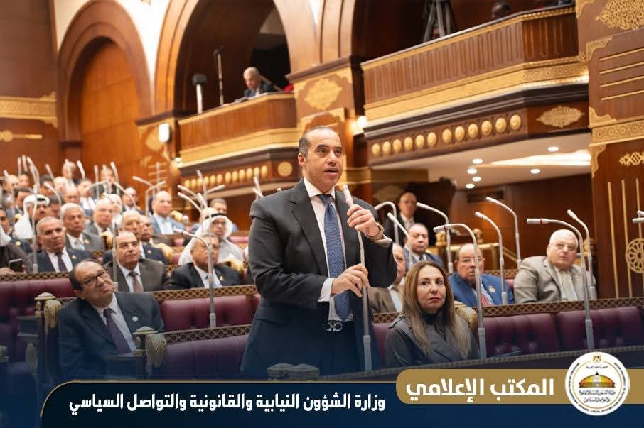وزير الشؤون القانونية : رونالدو  منع ابنه من الموبايل قبل بلوغه 16 سنة لحمايته من السلبيات والتأثير الضار