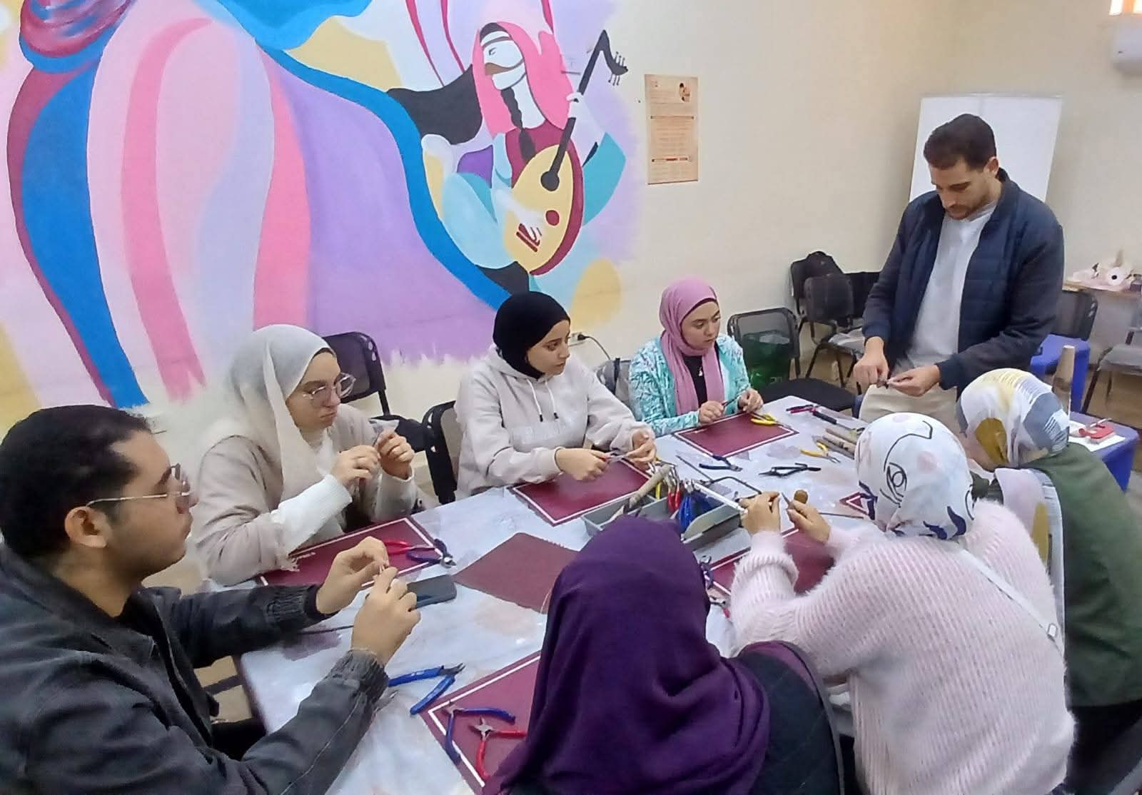 وزارة الشباب والرياضة تختتم المرحلة الأولى من المبادرة الوطنية «100 للعالمية»