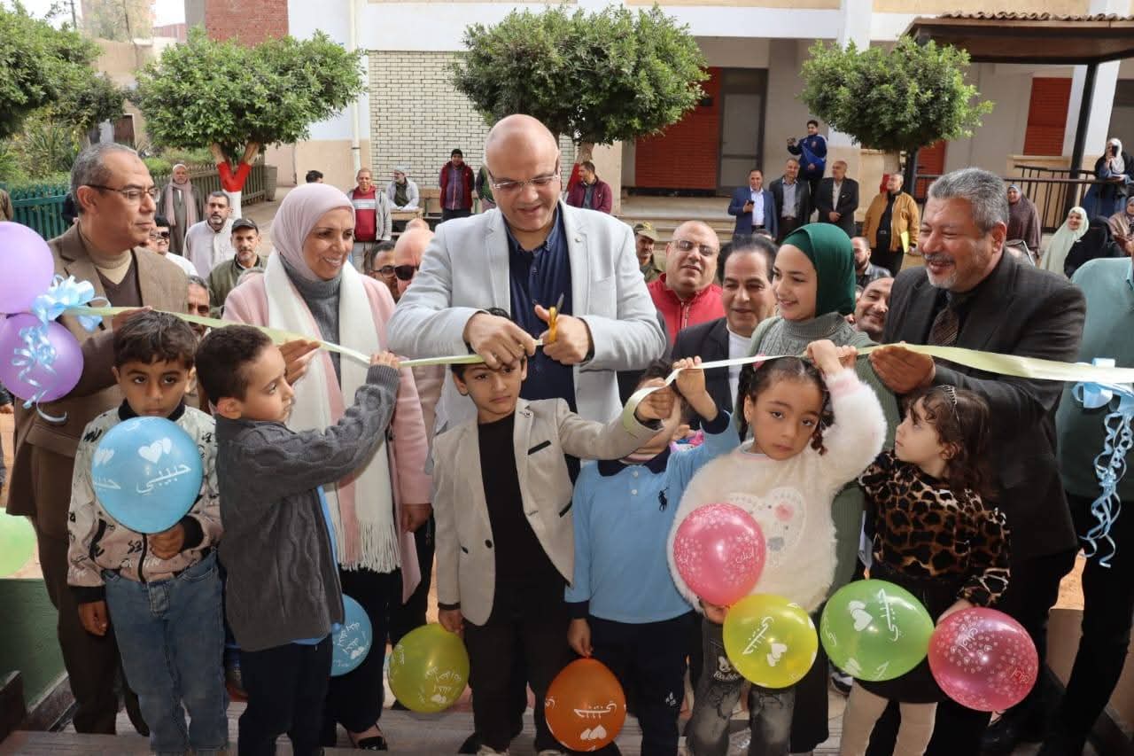 محافظ القليوبية يفتتح مدرستين بكفر شكر إستعدادًا لإنطلاق الفصل الدراسي الثانى 